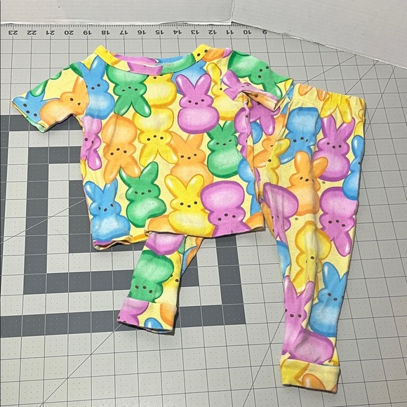 Vibrant Bunny Print Kids Pajama Set - Picture 1 of 5